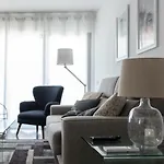 Apartament Charming With Balcony & Pool
