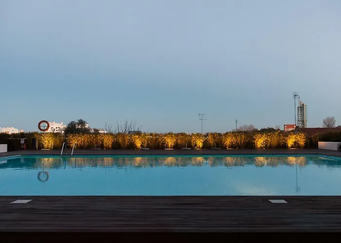 Appartement Charming With Balcony & Pool *