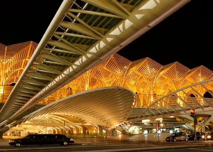 Appartement Charming With Balcony & Pool